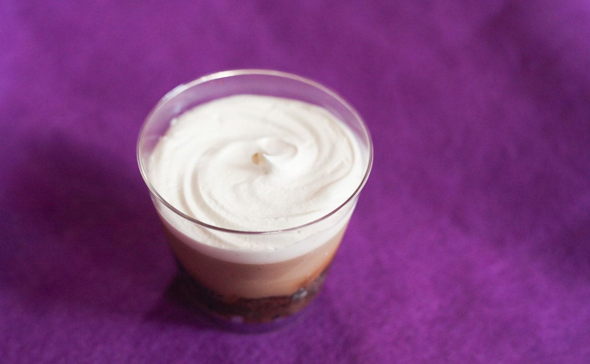 【ローソン】食感が楽しい“食べる”『カフェラテ』爆誕