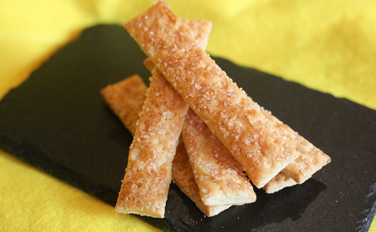 120円で6枚入り。【ローソン】新商品を食べて“はしっこ”の底力を思い知った