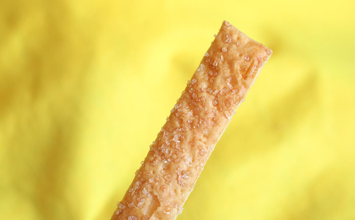 120円で6枚入り。【ローソン】新商品を食べて“はしっこ”の底力を思い知った