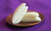 「開発してくれてありがとう」「おいしすぎる」【セブン】の白い新商品が話題