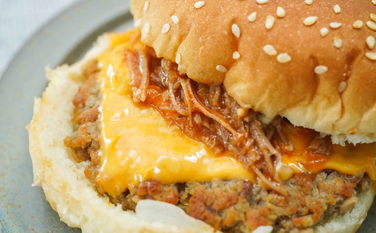 【セブン】新作バーガーは「ダブチ」より高いけど激ウマだからおすすめ