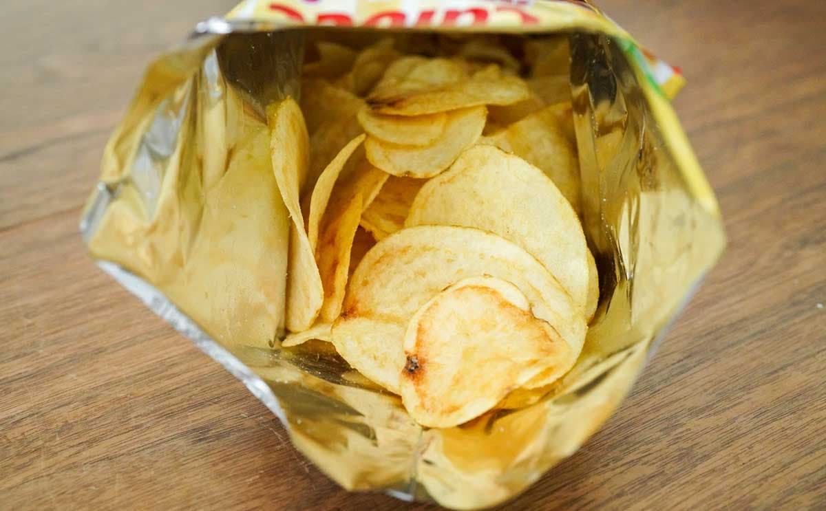 「たまんない」「絶対買う!」ファミマ限定ポテトチップスが話題に