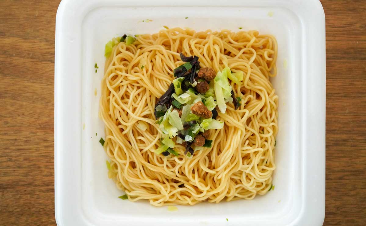 「まとめ買いしたいな」「流行りそう」人気店がカップ麺限定メニューを発売に