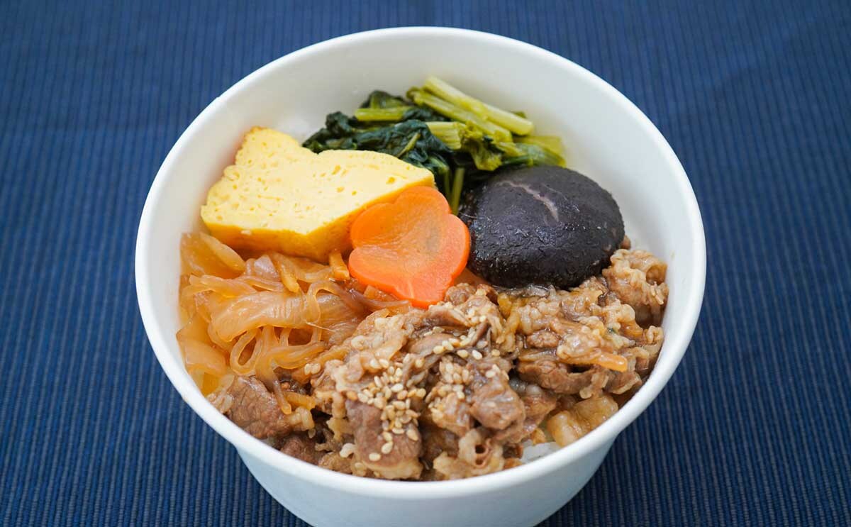 「具材いっぱい」「贅沢だった」【セブン】648円でNo.1旅館の味を堪能する