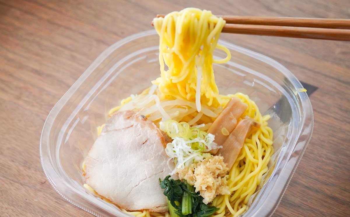 「かなり良い」「けっこう美味しかった」【セブン】新作ラーメンはさっぱり系