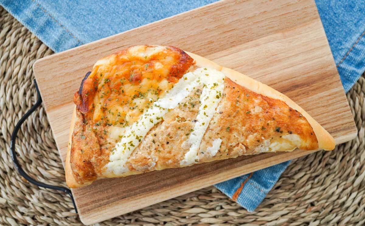 「2個買っちゃった」「うますぎ」159円の【セブンパン】にハマりそう