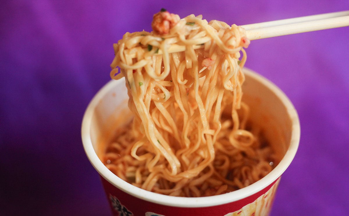 【ファミマ】限定のカップ麺が“ほぼカップヌードル”だった