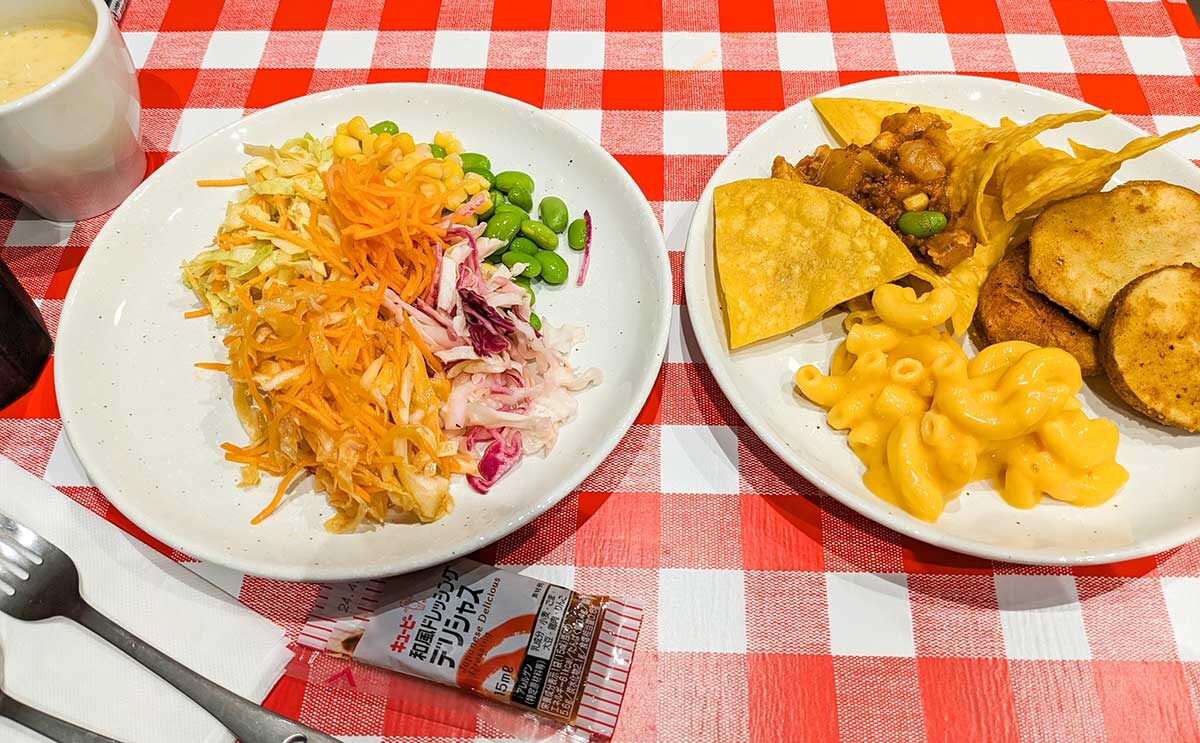 アメリカンな店内で楽しむ【食べ放題】が最高だった