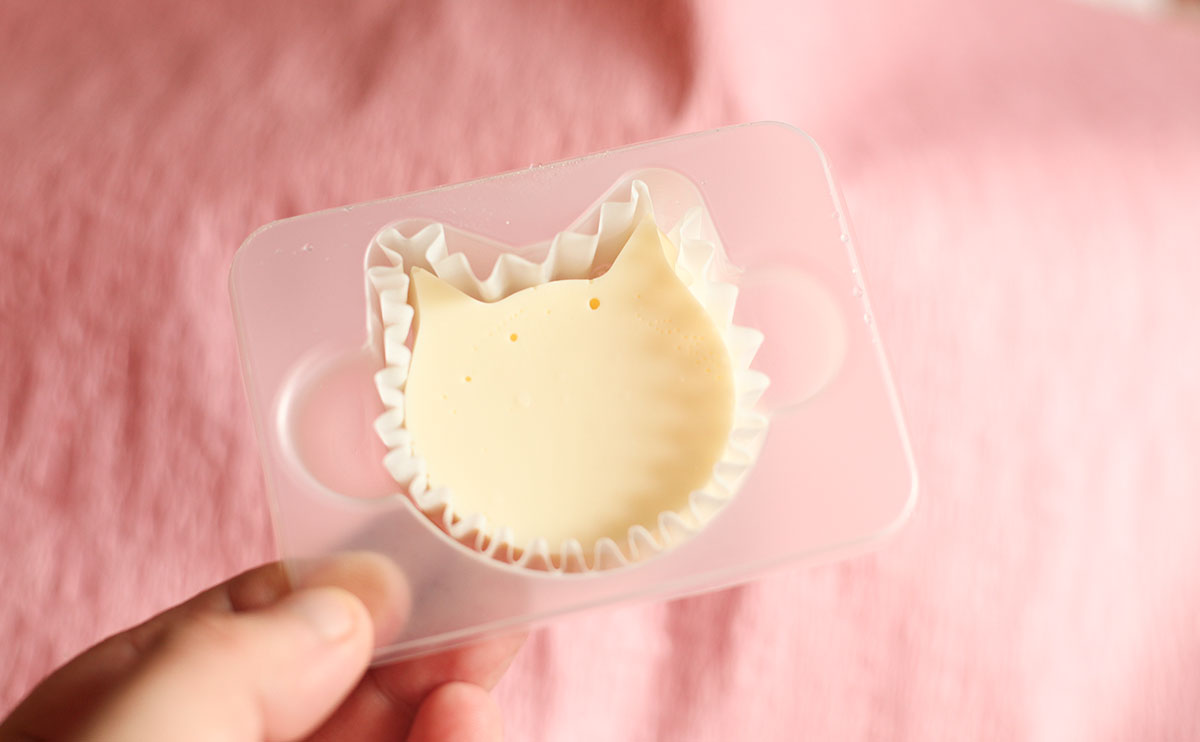「かわいい」と話題。“猫好き”が思わず買っちゃう【ファミマ】新商品とは
