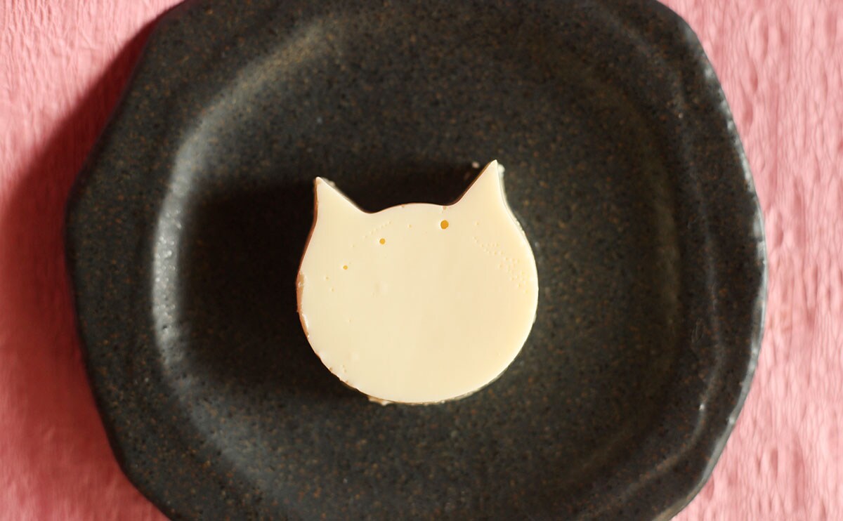 「かわいい」と話題。“猫好き”が思わず買っちゃう【ファミマ】新商品とは