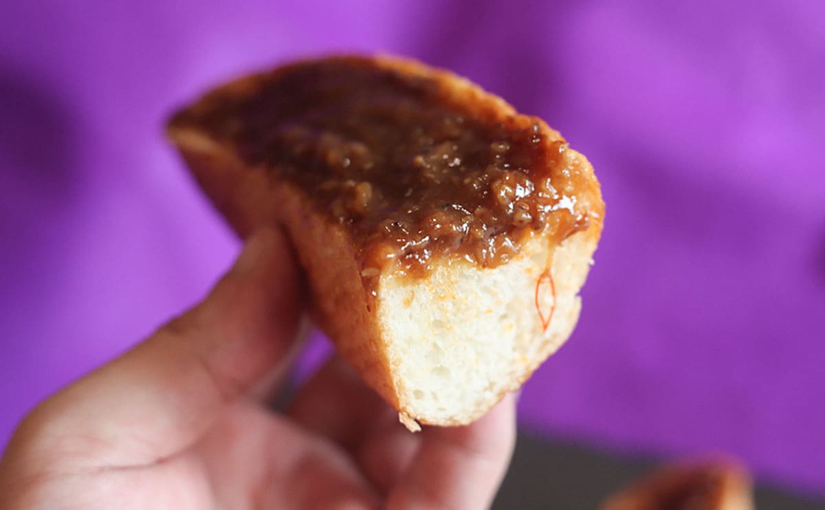 【肉フェア】牛カルビがのったスタミナ満点のローソンパン