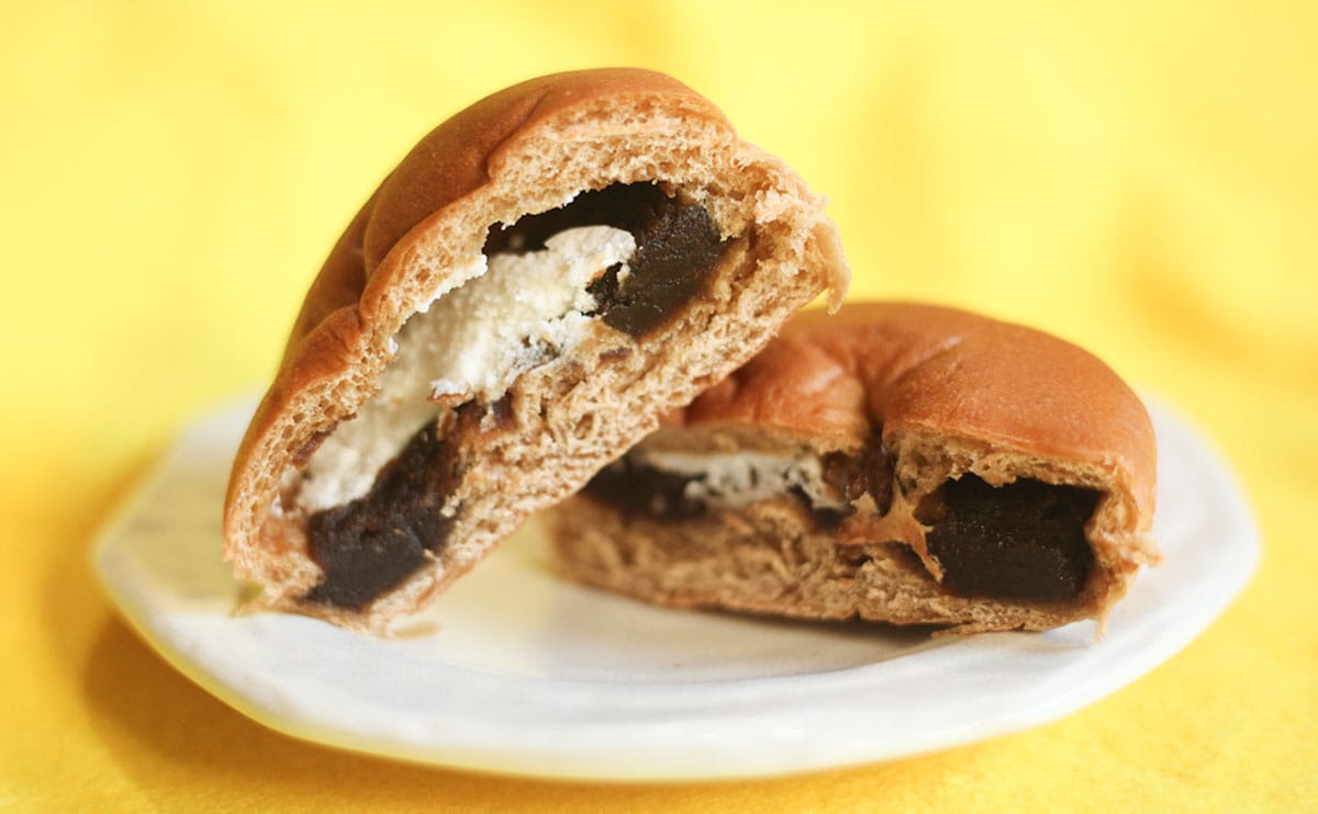 「くせになりそう」「たまらない」【ローソン】の洋風あんぱんがハマるうまさだった