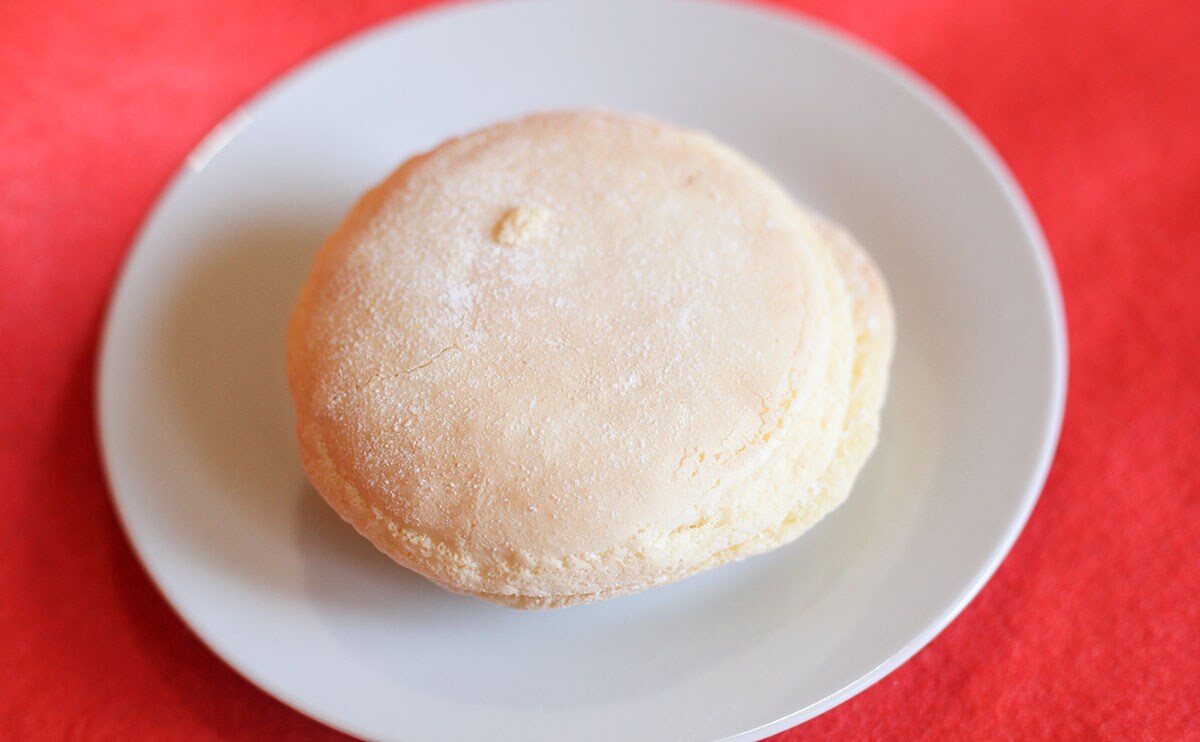 北海道限定じゃなかったの!? ふんわり甘い【ローソン】の情報少なめスイーツ