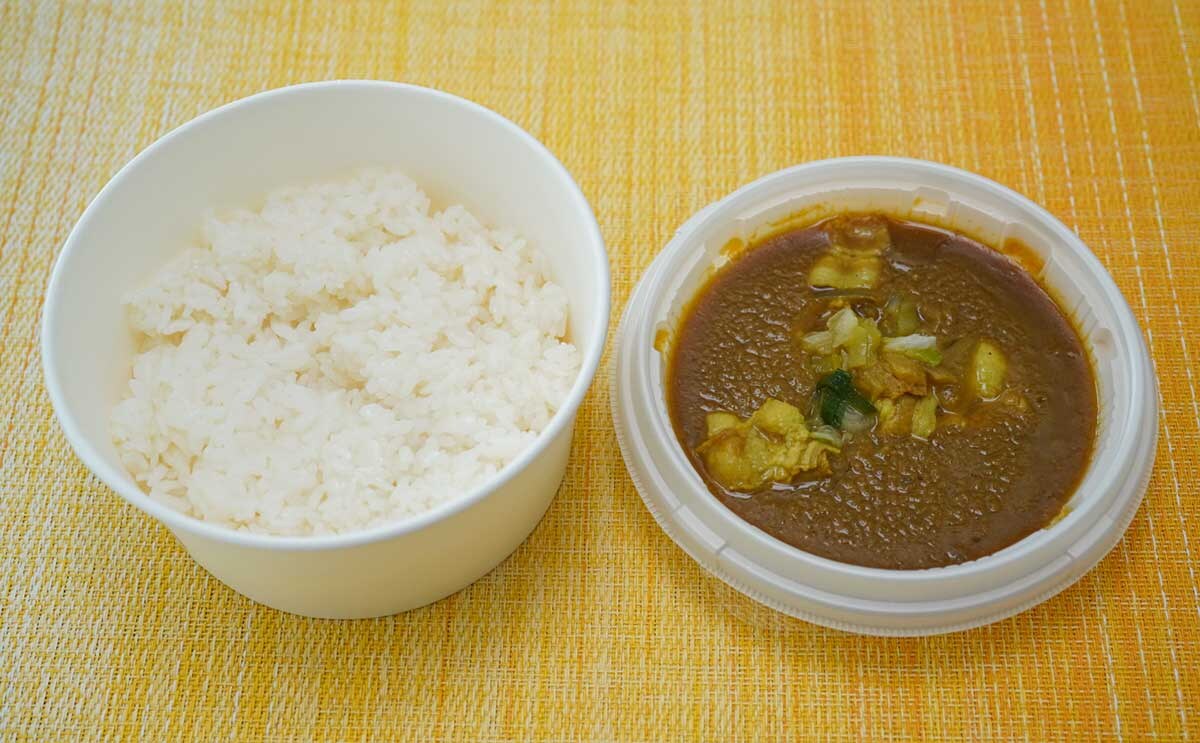 「だしがいいね」「うまーい」【セブン】300円台のカレーにハマりそう
