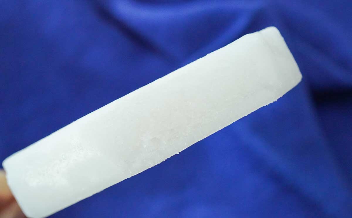 「一番おいしいアイス」「買い占めてきた」全国発売の【ガリガリ君】が爽やかウマい