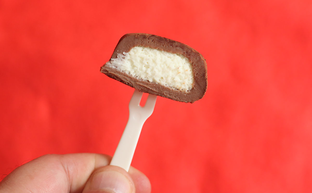 「レギュラーにして」「過去イチおいしい」【ローソン】の茶色い玉、激甘すぎて好き