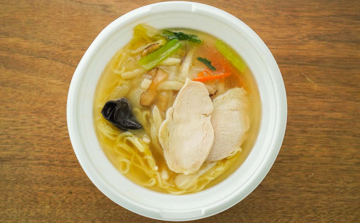 「具がいっぱい」「さすがのおいしさ」【セブン】銘店が手掛けた麺とは?