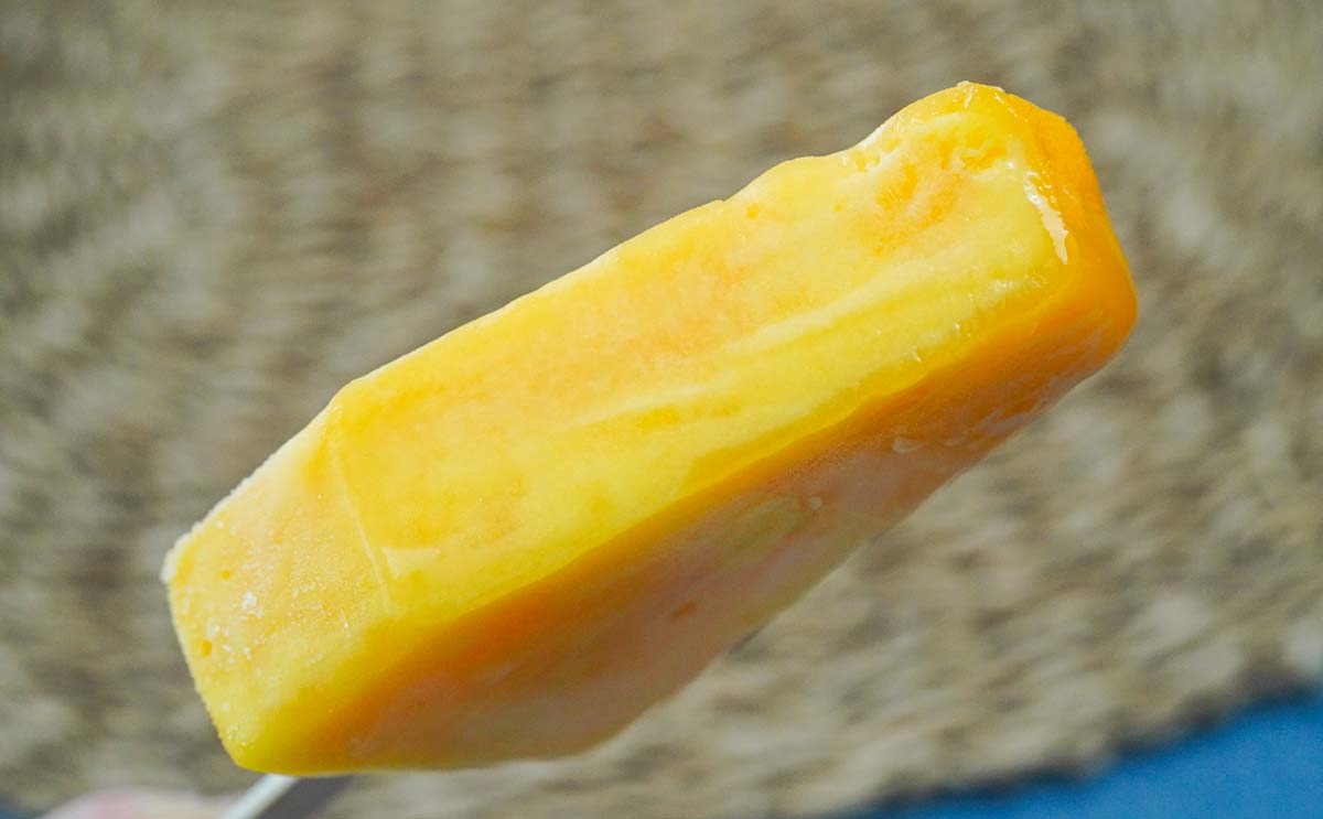 「味が濃い!」「めっっっちゃうまい」【ファミマ】新作アイスはお風呂上がりに食べたい