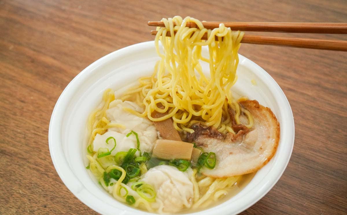 【セブン】新発売の具だくさんラーメンは完飲するうまさ