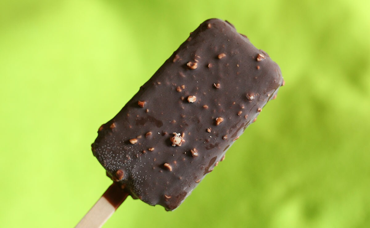 「1番好きかも」「濃厚」【ファミマ】数量限定アイスは不思議食感