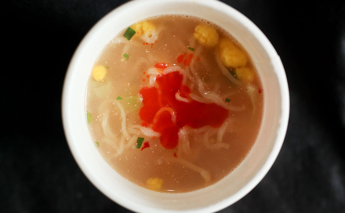 「マジうまい」と大絶賛。【ファミマ】の『カップ麺』はパスタみたい?