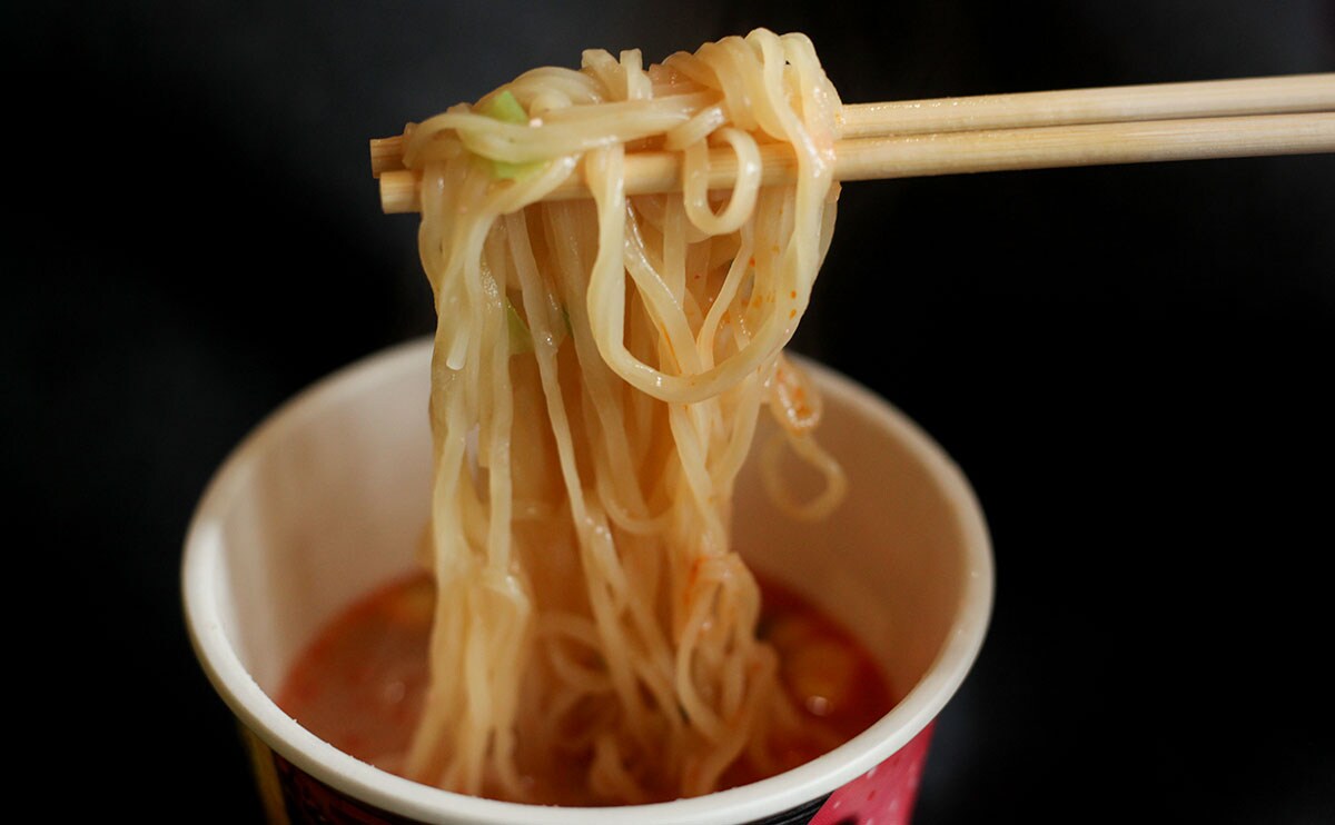 「マジうまい」と大絶賛。【ファミマ】の『カップ麺』はパスタみたい？