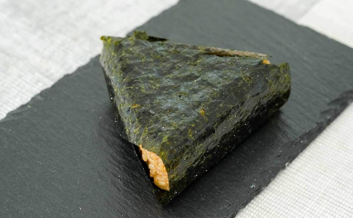 「20個くらい食べた」【セブン】激うまおにぎりが復活してる!
