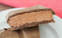 「ガチでうまい」【セブン】激うまアイス復活、300円超のリッチ系に