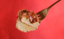 「激うま」と噂の【ローソン】新作スイーツを食べてみた