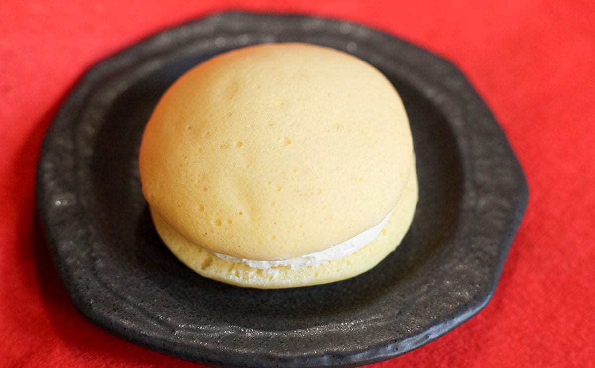 「最高においしかった」ローソンの『スフレ』はふわふわじゃない!?