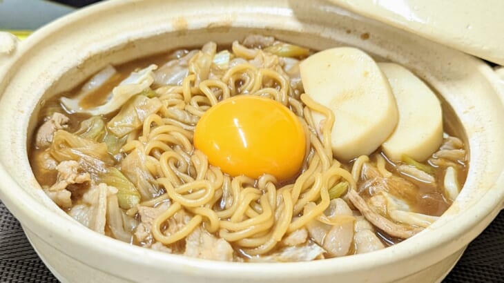 伝説のまかない料理を再現した味噌煮込ラーメン！