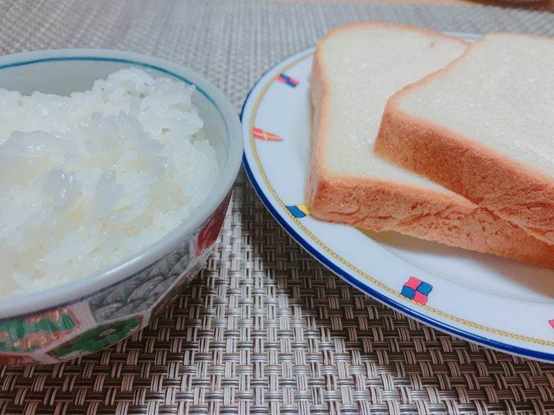 なんとなくで捨てたらもったいない! 炭水化物の消費期限の見分け方