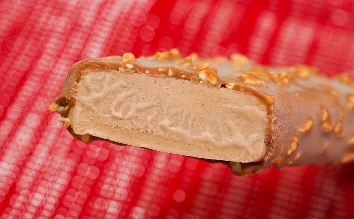 「贅沢感がある」【セブン】新商品は濃厚なプラリネアイスで激うま