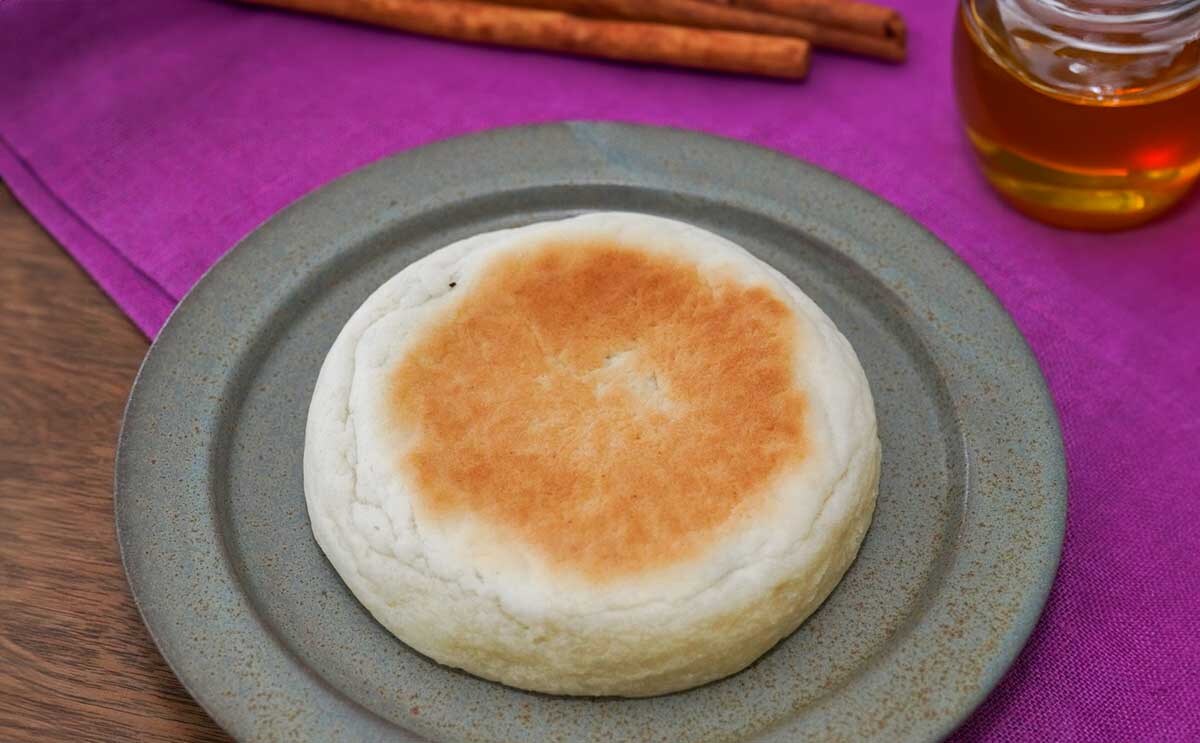 「再販嬉しい」「マジでうまい」【セブン】平たいスイーツがクセになる