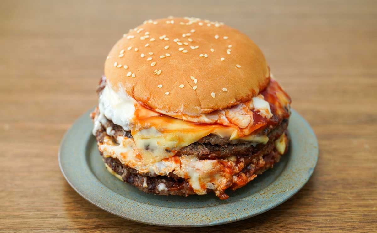 「すっげえ美味い」【バーガーキング】1370kcalの新商品がスゴすぎる