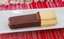 【おすすめ】レディーボーデンのクッキーサンドが最高すぎる