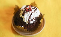 「マジうまい」ローソンの『フォンダンショコラ』は割ってびっくり!?