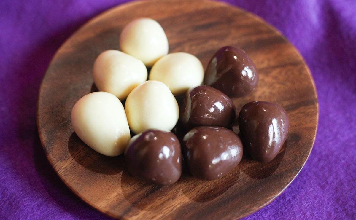 高いけどリピっちゃう。【ファミマ】の新作『チョコ』は贅沢感あり