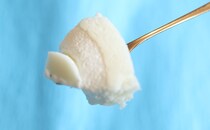 「美味」「やさしい味」ローソンの新作『ロールケーキ』を食べてみた