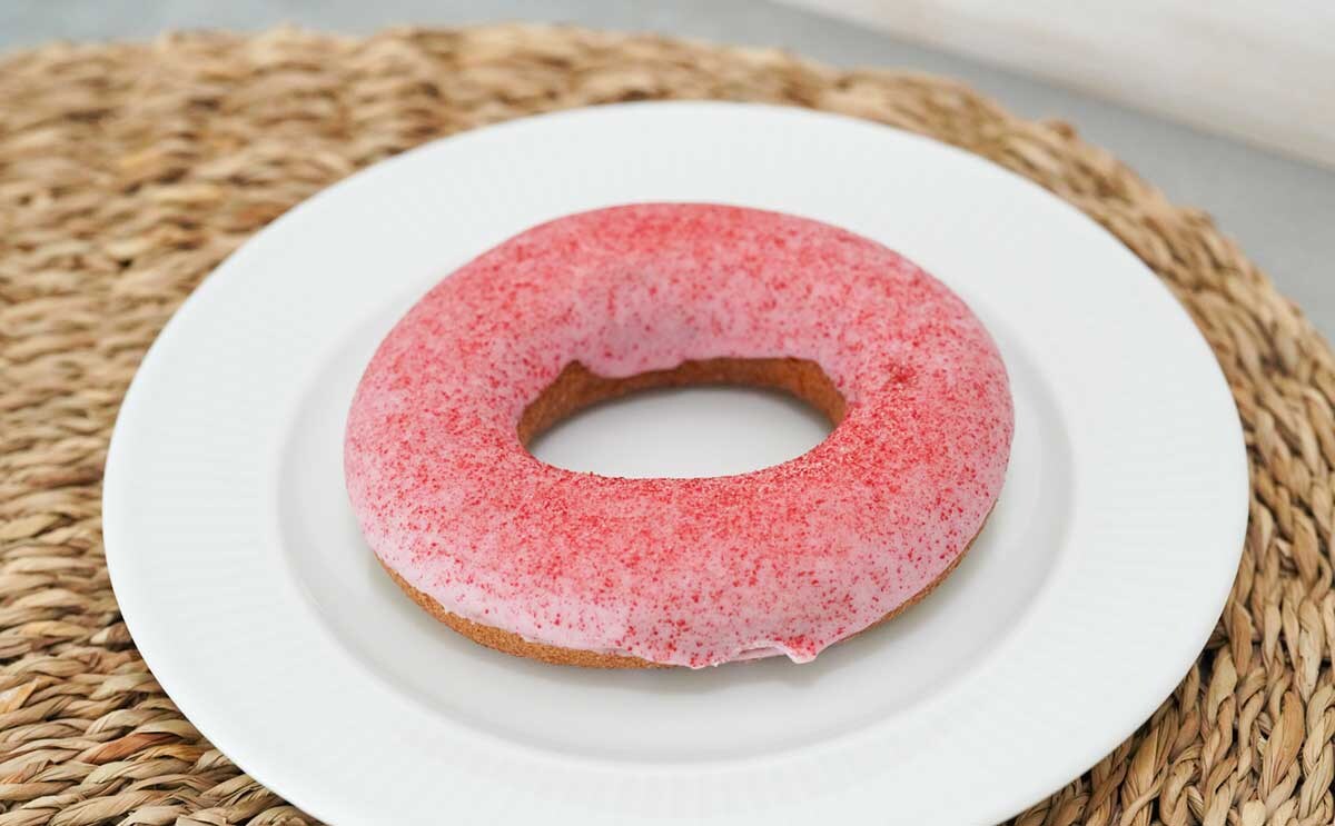 【140円】セブン新発売ドーナツは甘酸っぱい系