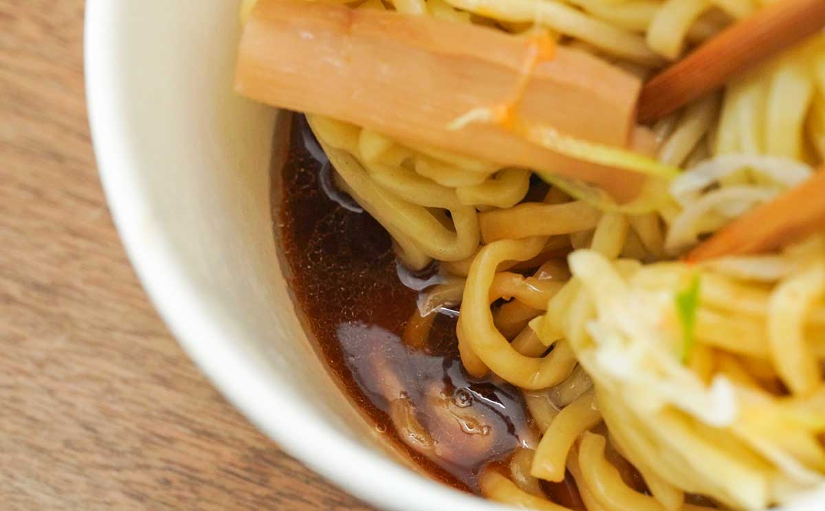 「コスパ最高」【セブン】421円麺の食べごたえがスゴすぎる