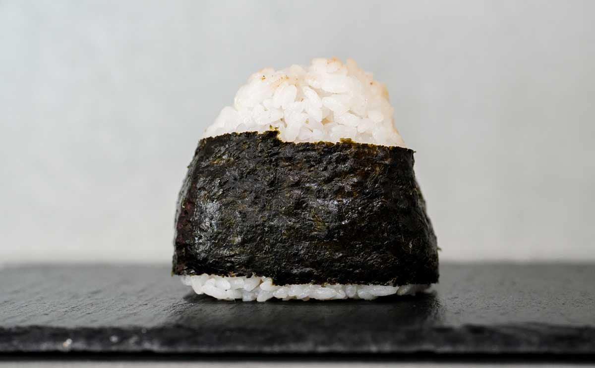 「激ウマだった」【セブン】名店監修おむすびが魅力的すぎる