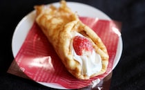 「花束みたい」「原宿に行った気分」ローソンの『クレープ』はボリューム満点