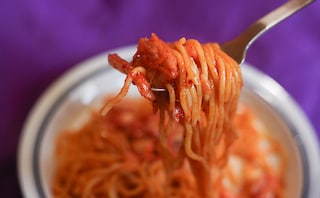 意外な組み合わせ。カルディの『ナポリタン』はレンチンOK！