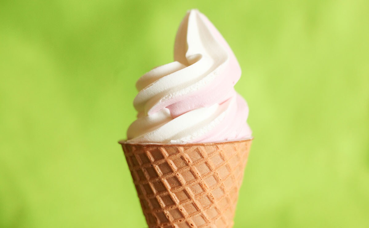 300円もするけど美味。【ローソン】の新作アイスが甘さ控えめで好き