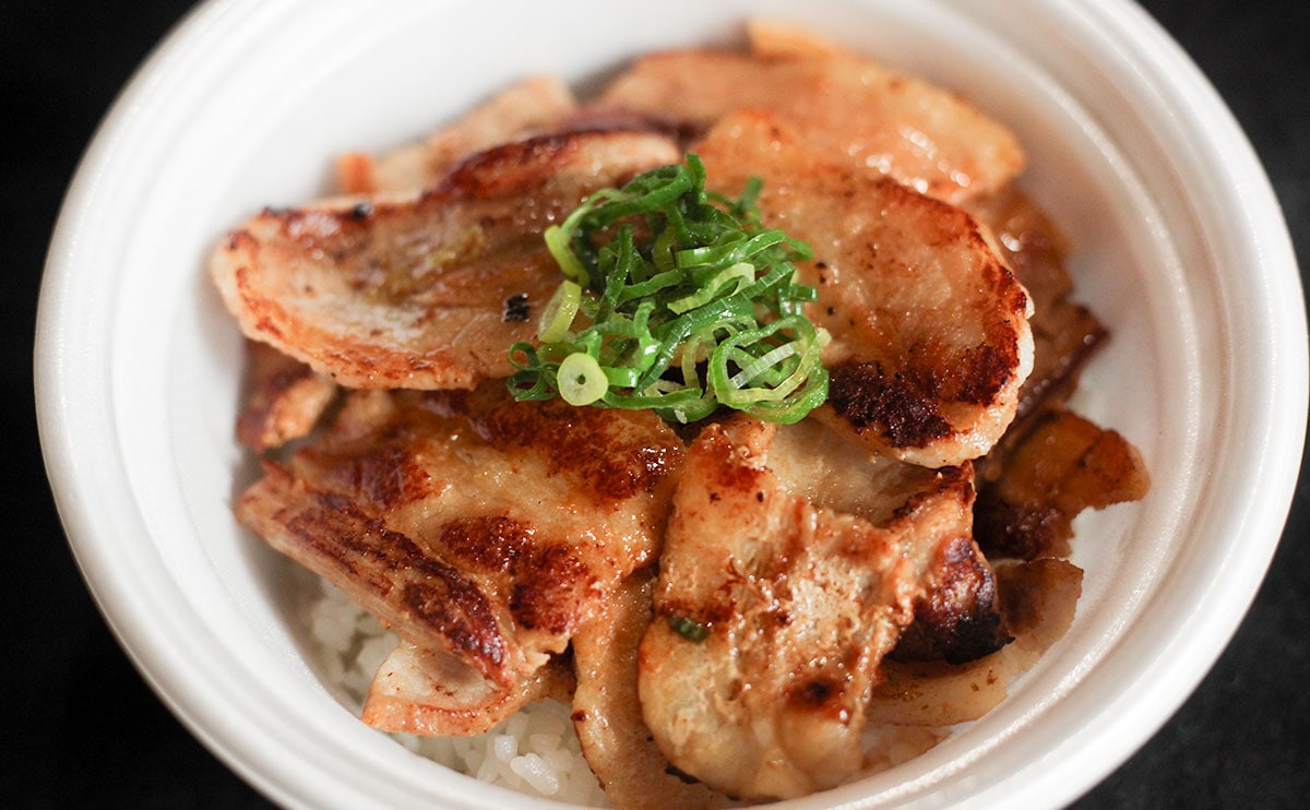 「肉が多い」「うますぎる」がっつり食べたいなら【松屋】の新メニュー