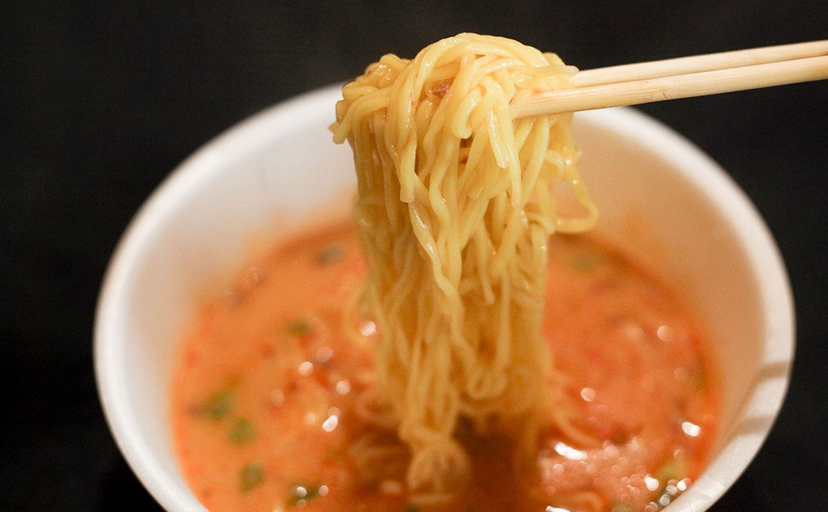 超本格派カップ麺が登場。『マルちゃん正麺』の新商品は好みが分かれそう?