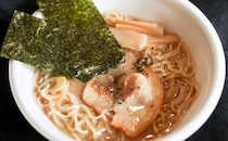 「復活うれしい」「うまし」ローソンで【らあめん花月嵐】監修のラーメンを見つけた！