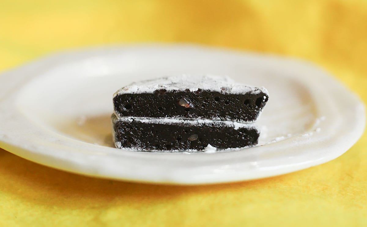 「大好き」「無限に食える」不思議な食感のローソンスイーツが話題