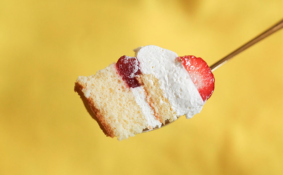 「クリーム好きにはたまらない」ローソンの『ケーキ』がうまいと話題